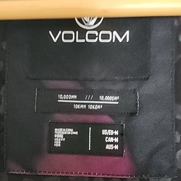 Volcom Jacket - Picture 2 of 4